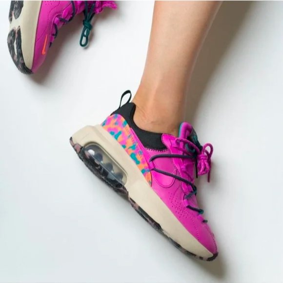 nike air max viva trainers in purple